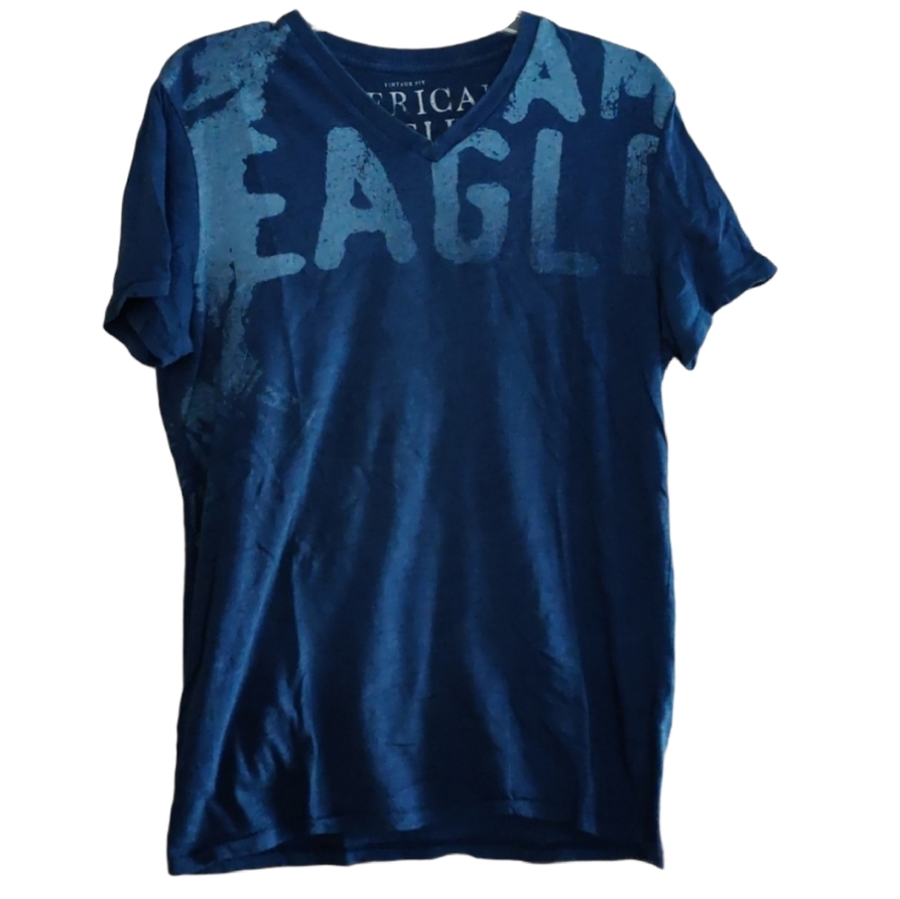 American Eagle V-Neck shirt